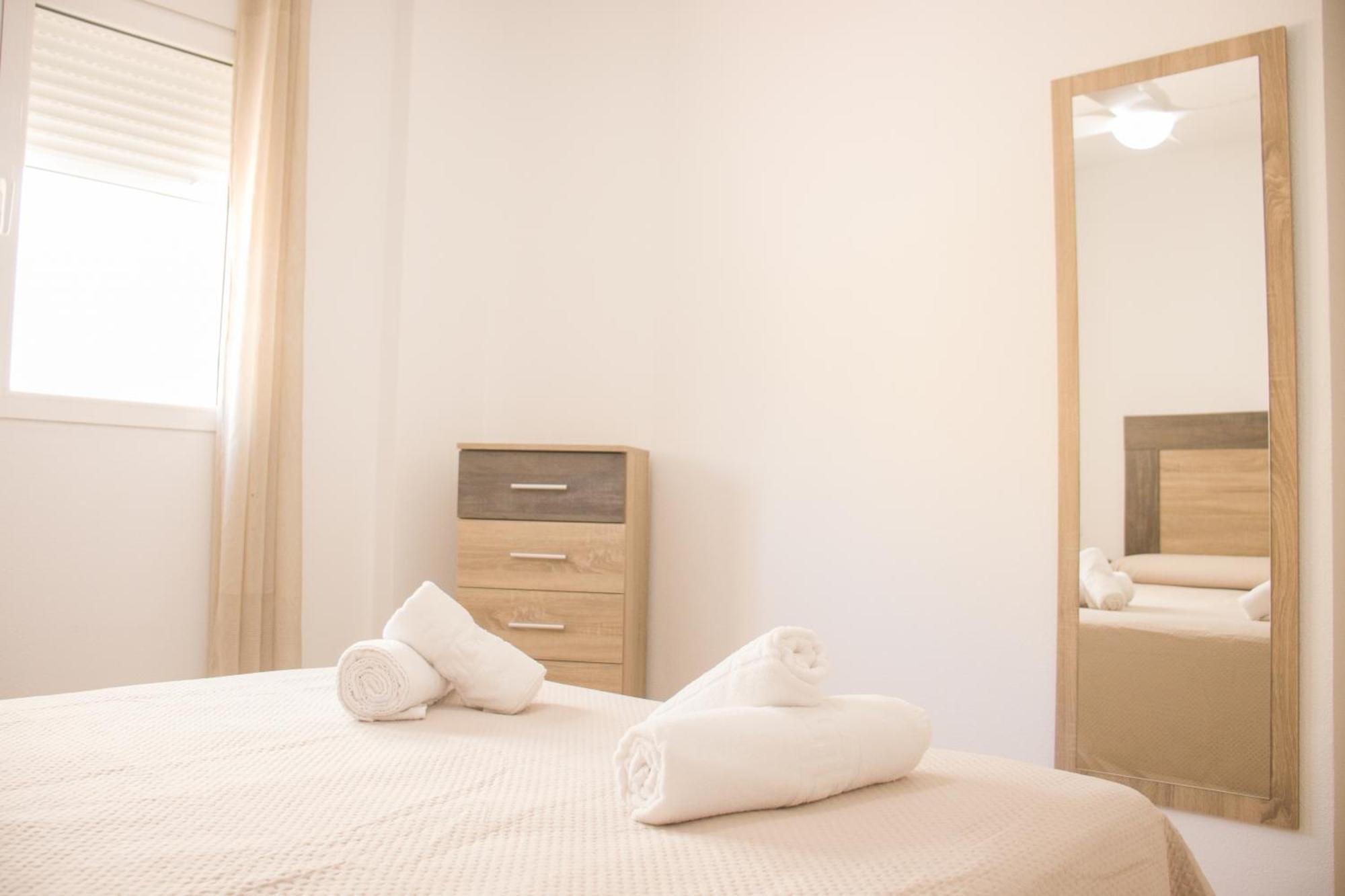 Apartamentos Luna De Aguilas Luaran gambar