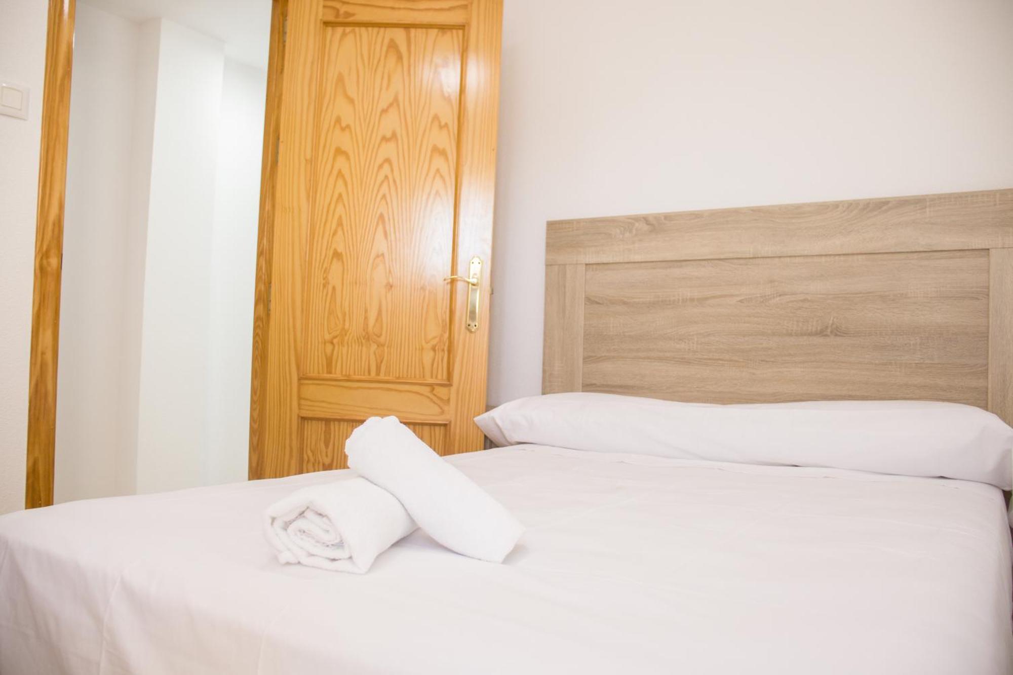 Apartamentos Luna De Aguilas Luaran gambar